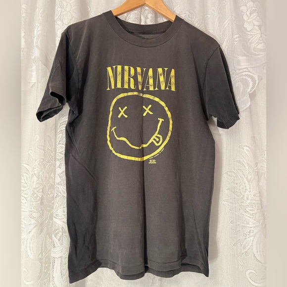 Giant Other - Vintage 90s Nirvana Smiley Face Band Tee Grunge Faded M